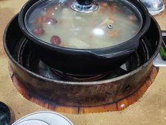 -濠轩阁特色生蚝火锅(水湾路店)