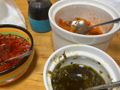 -李记特色罐罐米线(重庆中环大厦店)