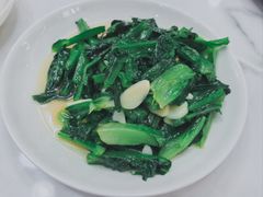 -阿峰饭店·本地土菜馆·农家土鸡煲·一品神仙鸡(报福店)
