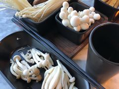 菌类拼盘-新辣道鱼火锅(领展购物广场·中关村店)