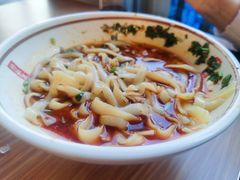 -顺溜·手工刀削面·黑金店(铜锣湾店)
