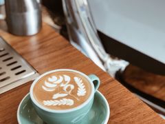 -Line 咖啡(石厦花园店)