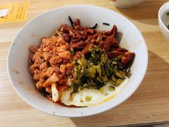 -上海老字号杨梅面条馄饨店(陈家春店)