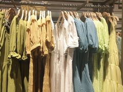 -URBAN REVIVO(佛山南海万达广场店)