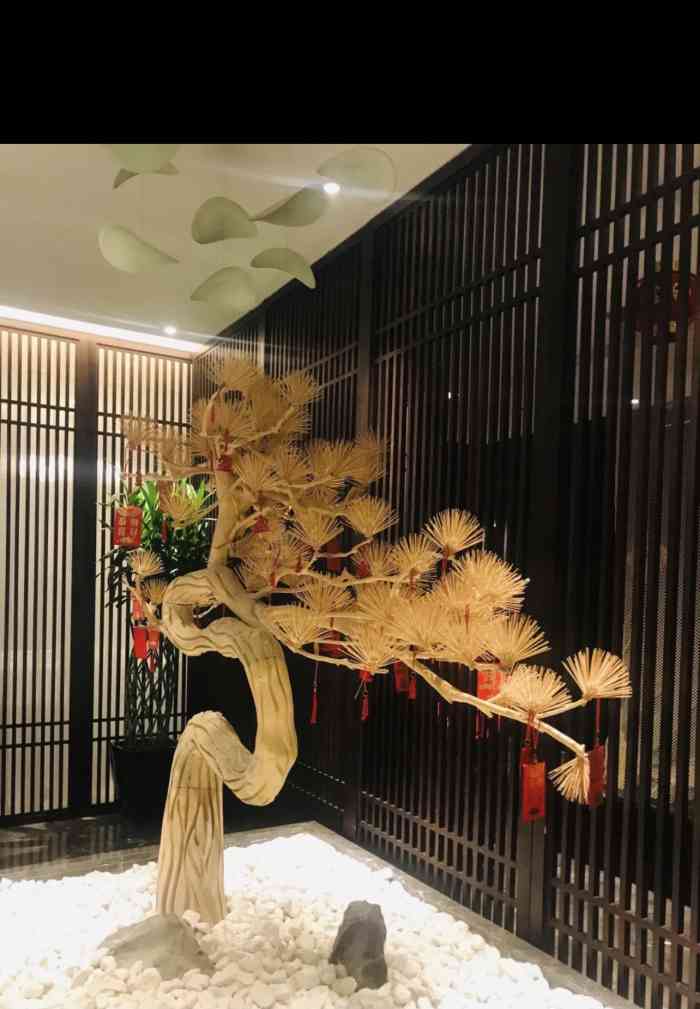 天水雅居亦庄店在北京亦庄经济开发区荣华南路13号1号楼二层现在餐厅