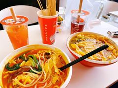 -螺小胖柳州螺蛳粉(钟楼总店)