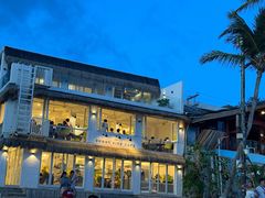 -The Sunny Side Cafe Station 1