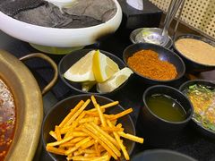 -沸炉重庆老火锅(军事博物馆店)