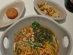 -桂在香知桂林米粉(南岗松雷店)