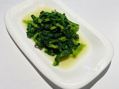 清炒豌豆尖-小河盐帮·私家菜·烤鸭(三元桥·霄云路店)