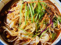 -伊带伊路新疆美食府(呼家楼店)