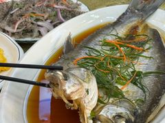 -丹水桥地锅鱼·翘嘴鲌·地方特色全鱼宴(丹江口大坝店)