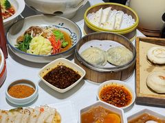 -江城小馆陕南妈妈菜·全球旅行餐厅(钟楼店)