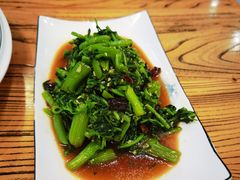 -俺家菜馆(百里峡店)