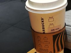 -星巴克(杭州西湖银泰1F店)