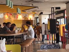 大堂-麦当劳(新都汇店)