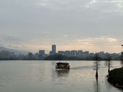 -星湖旅游景区七星岩