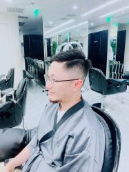 -简法造型·品牌形象店
