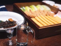 -湖畔鲁菜·二十年老字号餐厅(大明湖店)