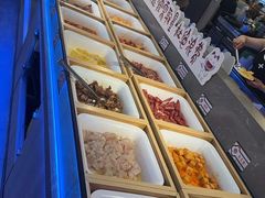 -鑫海汇海鲜烤肉火锅自助(七彩城店)
