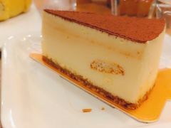 -焙丽拾光(麦凯乐直营店)