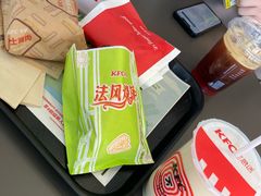 -肯德基(成山路地铁站店)