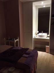 -悦己堂美容养生SPA