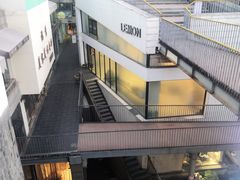 -泉乐坊步行街(烟酒特产平价超市店)