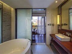-南京夜泊秦淮君亭酒店·金陵书画院