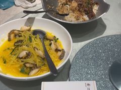-海派美食·家宴海鲜青岛菜·石锅鲽鱼头(东方城店)