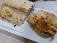 鞋底火烧-宝光熏肉鞋底火烧(新街口店)
