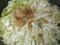 油渣莲白-九锅一堂酸菜鱼(新南凯德直营店)