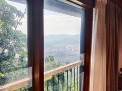 -三亚亚龙湾人间天堂鸟巢度假村