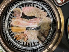 -梨花自助烤肉(西三旗万象汇黑金店)