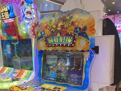 -反斗乐园π(龙华天虹店)