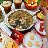 宝藏店打卡‼️这家好吃的🐔火锅还有人不知道吗🙃