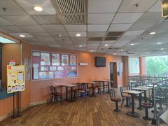 -麦当劳(郑州银基店)