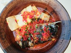 -阿瓦山寨·湘菜现炒·剁椒鱼头王(咸阳总店)