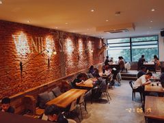 大堂-Vanilla Specialty Coffee(八大关店)