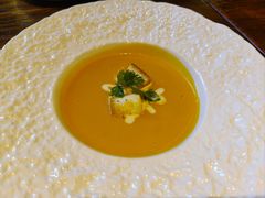 金瓜浓汤-1886德国汽车餐厅(外滩中央店)