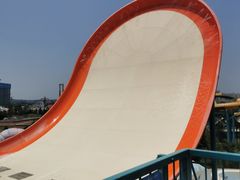 -乐华城·88度温泉乐园