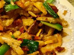 炸小河虾-三盛轩回民饺子馆