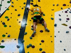 -问山MountQuest攀岩馆