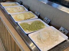 米粉-荣誉国际酒店-云顶旋转餐厅