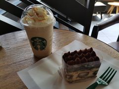 -星巴克(德阳洋洋百货店)