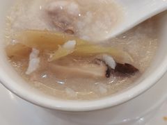 蚝仔粥-金华安大酒楼·老牌潮菜·粤式茶点(东方国际店)