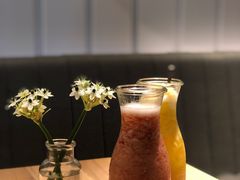 菠萝碰乌龙-gaga(深圳福田星河COCO Park店)