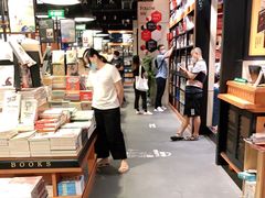 -西西弗书店&矢量咖啡(来福士广场店)