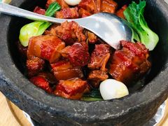 石锅红烧肉-山东宾馆·齐鲁苑餐厅