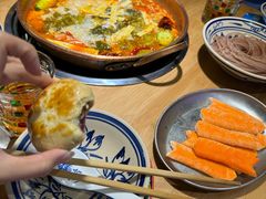 -洱火云南酸菜牛肉火锅(石景山当代商城店)